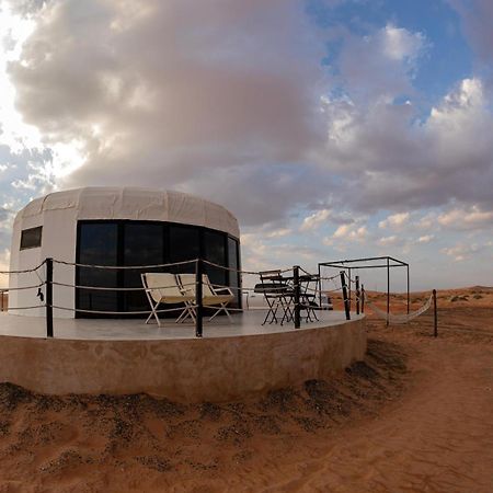 Starry Domes Desert Camp Badīyah Exteriör bild