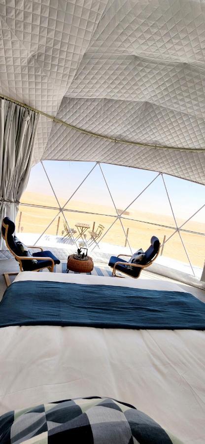 Starry Domes Desert Camp Badīyah Exteriör bild
