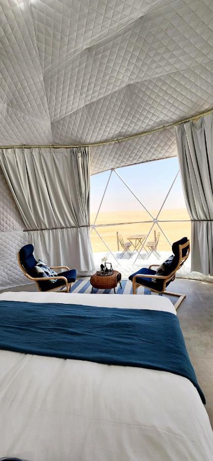 Starry Domes Desert Camp Badīyah Exteriör bild